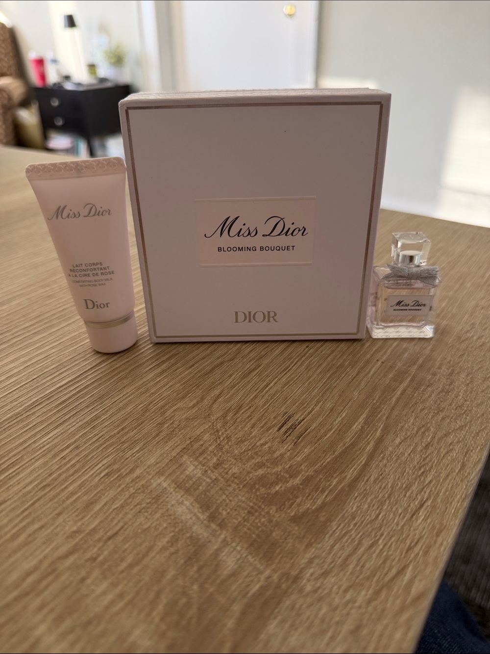 Miss Dior Blooming Bouquet gift set